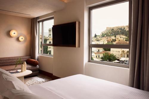 Junior Suite with Acropolis View image 2