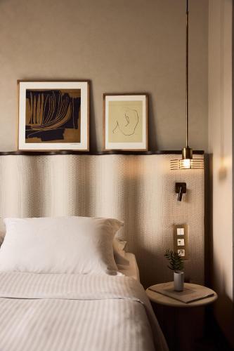 Deluxe Double Room with Acropolis View image 8