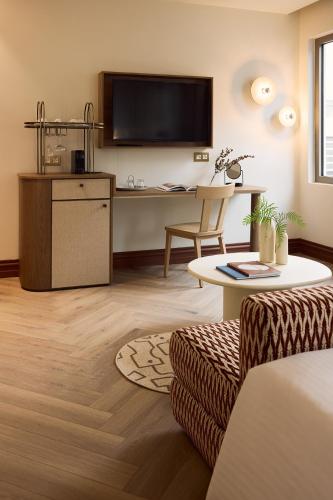 Junior Suite image 3