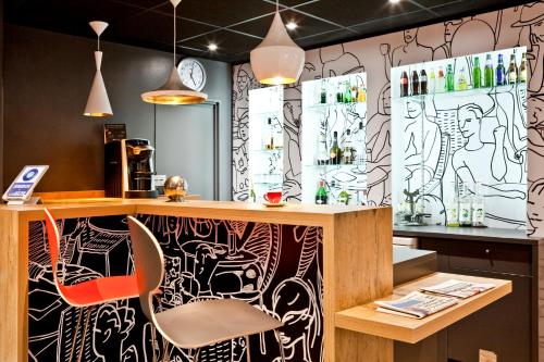 ibis Maine Montparnasse - image 5