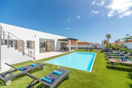 Villa Max, Antigua
