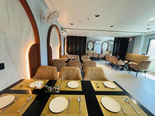 Hotel Veritto in พาโลดี