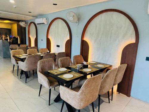 Hotel Veritto in พาโลดี