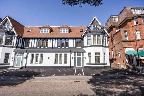 The Cliff Heights in West Bournemouth