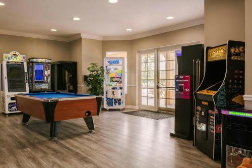 Sonder at Vista Cay - image 7