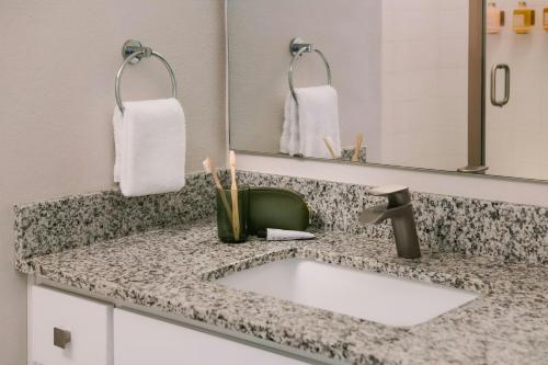 Sonder at Vista Cay - image 9