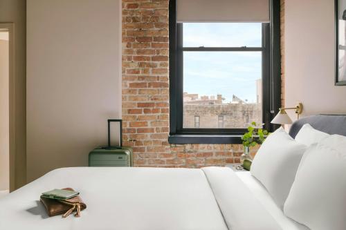 Studio Apartment with Queen Bed