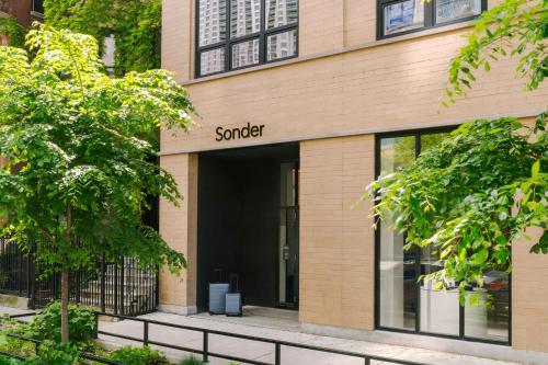 Sonder The Opal in Chicago, USA