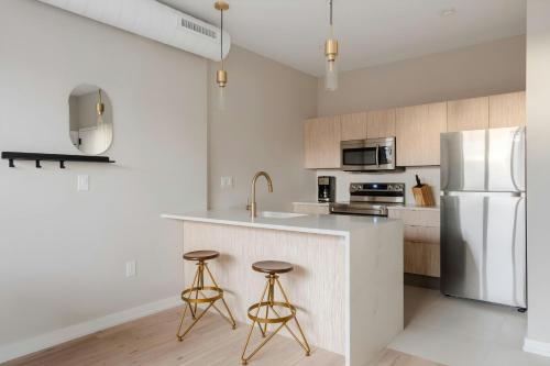 Sonder by Marriott Bonvoy The Edison Apartments Old City - 주방