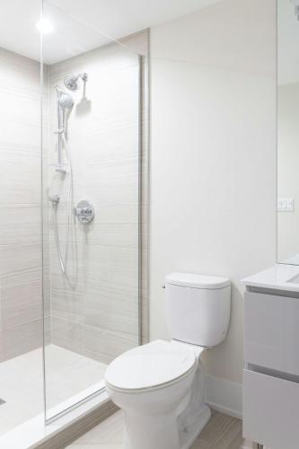 Sonder Greektown Apartments - 화장실