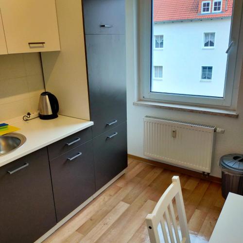 Leuna - Kurzzeitvermietungen direkt bei den Leunawerken, 2-3 Schlafzimmer in Merseburg