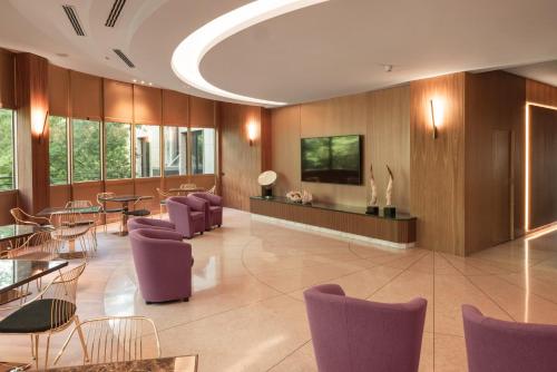sala de TV, Hotel Leonardo da Vinci in Erba