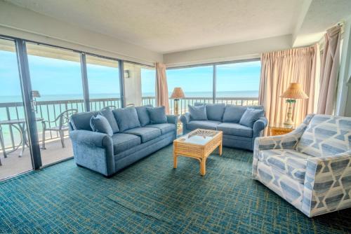 Oceanfront 3 BR Condo- Immaculate Views! The Savoy 503