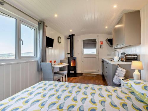 Facilities, 1 Bed in Charmouth 90055 in Broadwindsor