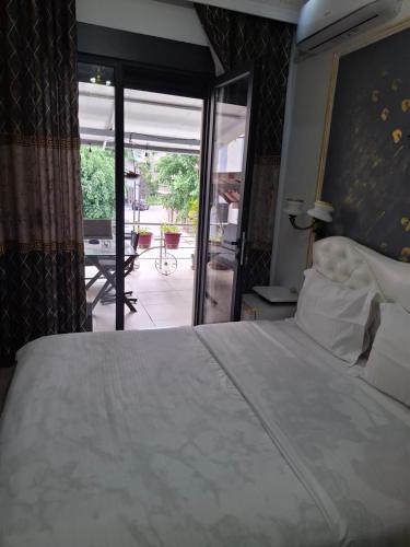 Versace, Polisi i Vogël (foto 10)