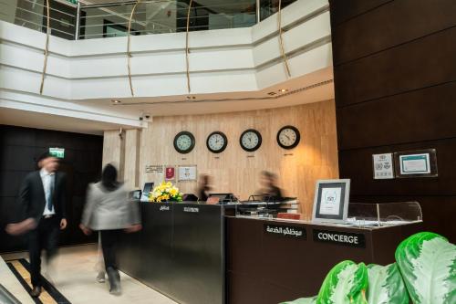 Sea View Hotel Dubai - image 2