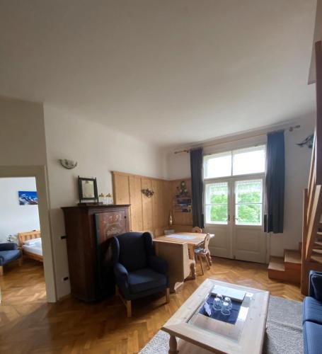 Two-Bedroom Apartment with Mountain View