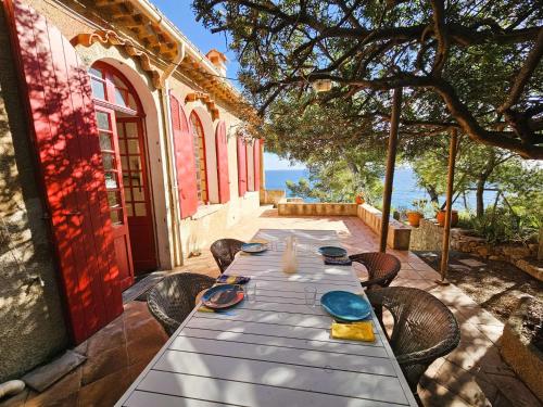 Maison de plain-pied avec vue mer - Location, gîte - Saint-Mandrier-sur-Mer