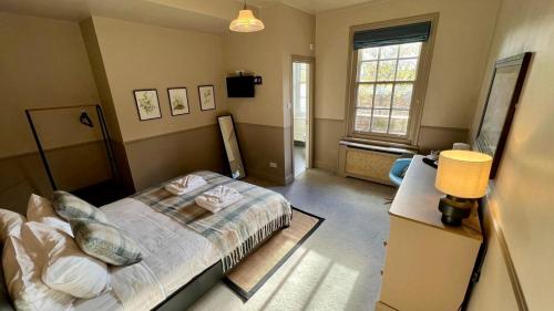 The William IV - image 14