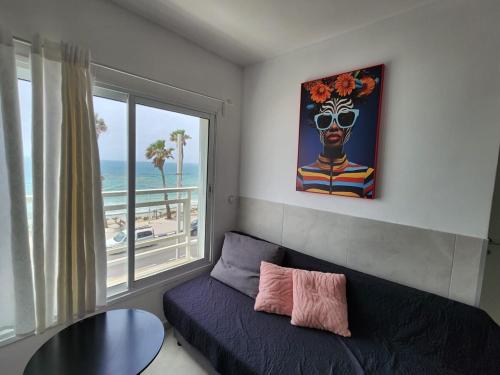 Premium 2BR Sea View Apartment Bat Yam in 貝特雁