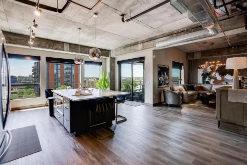 Sable 501 - Luxury Two Story Loft - 편의 시설/서비스