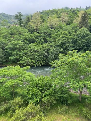 sleep to the river sound in Κομπουλέτι