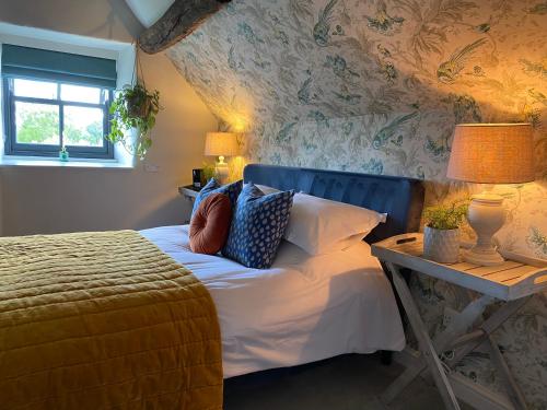 Halford House - Adults Only 2