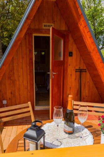 Létesítmények, Komac Apartma & Glamping BLED in Bodesce