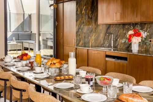 Merveil - Signature Suite - Tour Eiffel -Desaix II, Paris