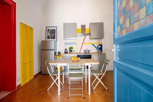 Elegant Two-Room Apartment with Balcony & Suite, Palermo (photo 6)