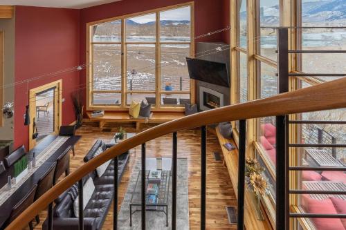 Yellowstone Beach Club in Pray, USA