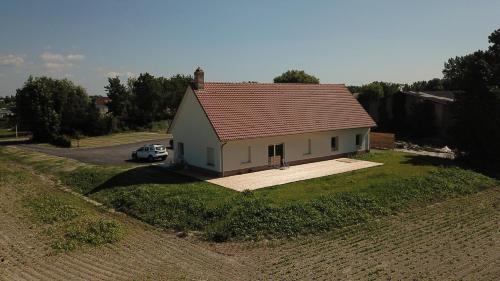 3 bedrooms, 6 beds