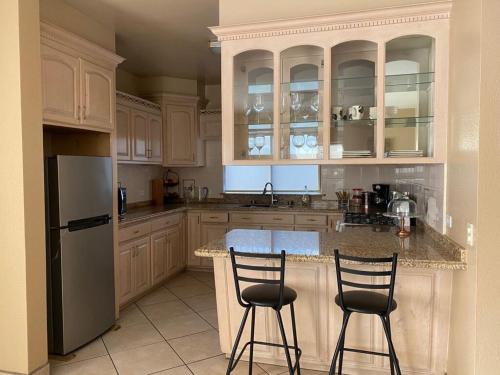 Beach house, Private Pool, Location 10 in Playa Hermosa