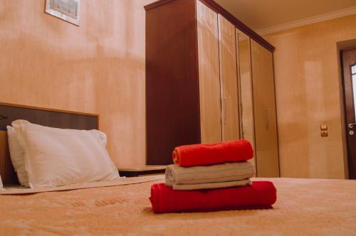 Continental Apartment