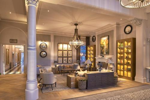 Létesítmények, The Milner York formerly the Principal York near Gardens Lodge Múzeum