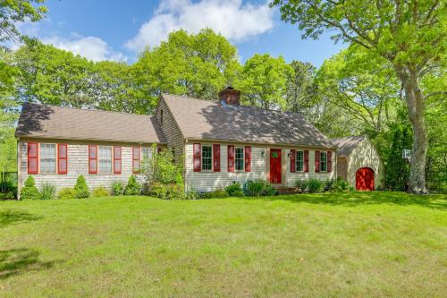Centerville Escape with Pool about 3 Mi to Beach! in Centerville, USA
