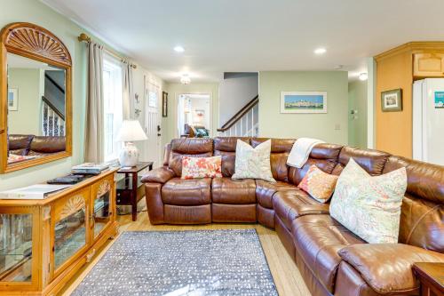 Centerville Escape with Pool about 3 Mi to Beach! in Centerville, USA