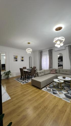 Bulevar Mostar Old Bridge