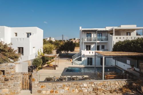 Viesnīcas āriene, Cedar Forest Alyko Oceanfront 4BR Villa with Private Heated Pool & Beach Access in Pirgaki