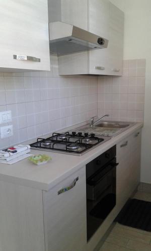 Konyha, La Casa Di Emma in Pieve Emanuele