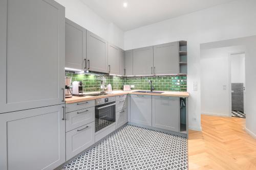 The Bornholmer - Group Flats in Central Berlin Family-Friendly 4 - 5 Guests - main image