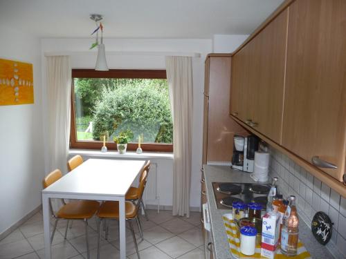 keittiö, Wohnung Kattenwarft EG in Brosum