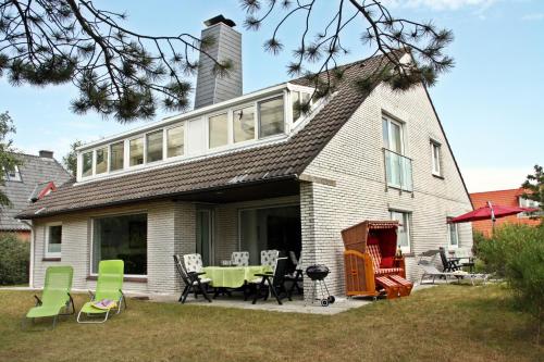 Weißes Dünenhaus mit Meerblick, St. Peter-Ording