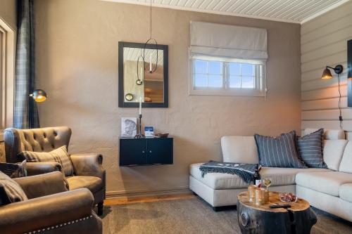 Beitostølen! Midt i sentrum! Ski in ski out! Badstue-Massasjedusj-Steamdusj in City Center