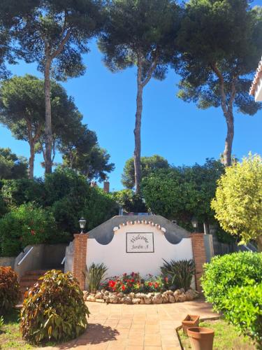 Taman, Sunny Miraflores Retreat in Mijas