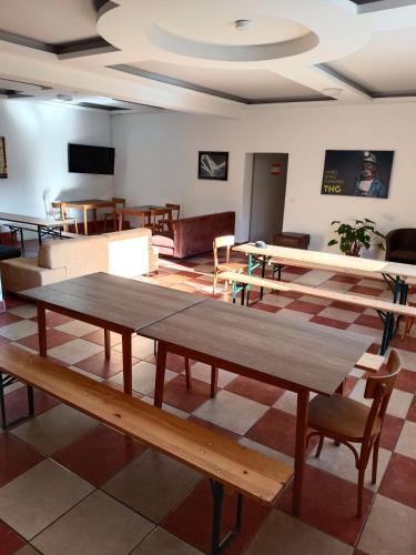 Arbeiterunterkunft in Spielfeld-Straß - Voll ausgestattete Zimmer mit Top-Anbindung in Шпільфельд
