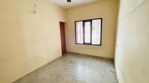 Empire Hostel