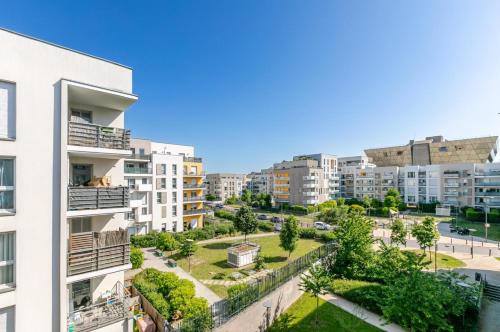 Surrounding environment, Charming, Paris in 15 minutes, private Parking in Creteil