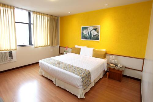 Mengo Palace Hotel - image 5