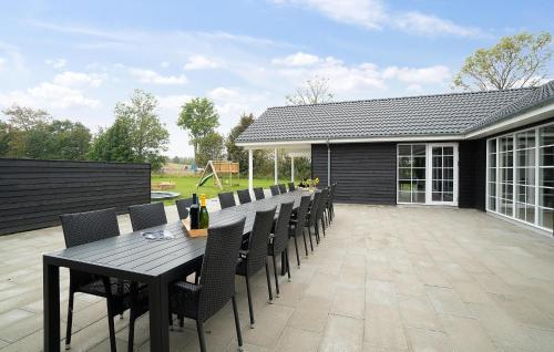 A szálláshely kívülről, Beautiful Home In Grenaa With Sauna in Grena